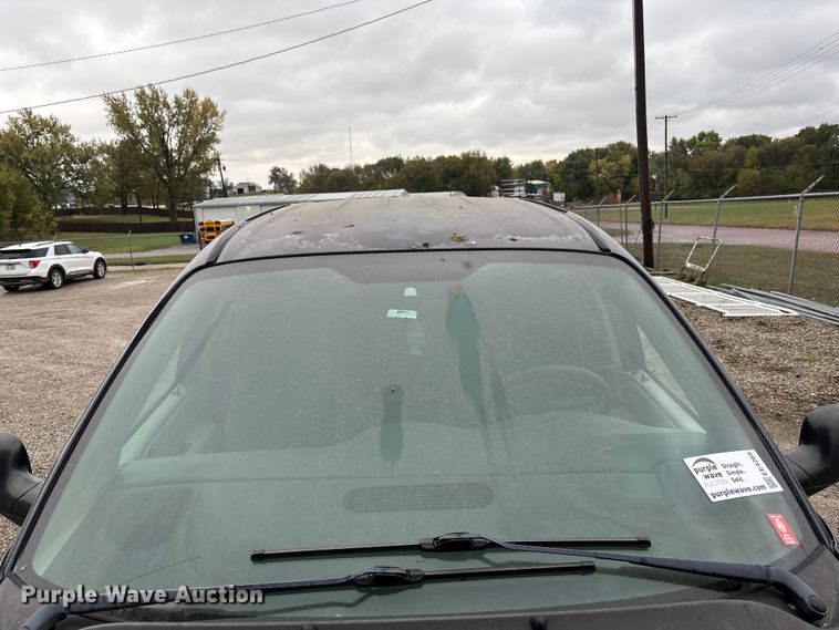 image for item EE4269 2005 Dodge Grand Caravan van