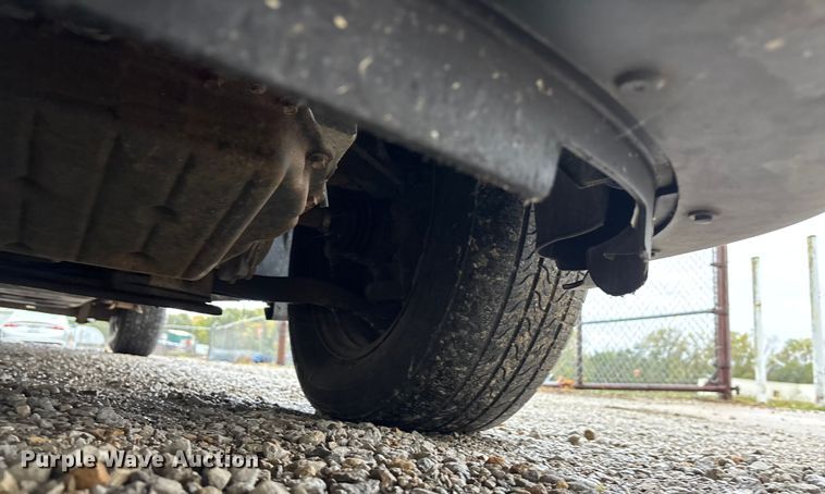 image for item EE4269 2005 Dodge Grand Caravan van