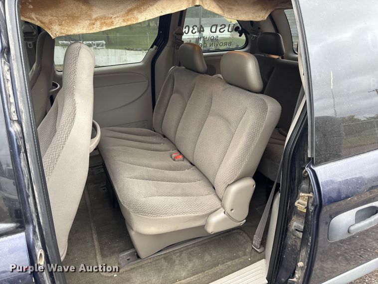 image for item EE4269 2005 Dodge Grand Caravan van