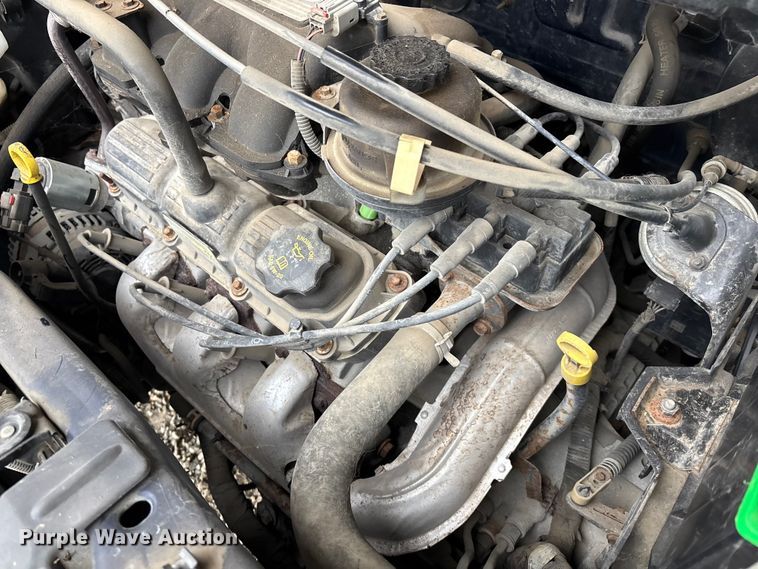 image for item EE4269 2005 Dodge Grand Caravan van