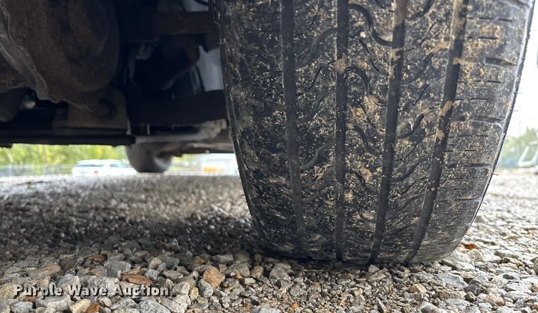 image for item EE4269 2005 Dodge Grand Caravan van