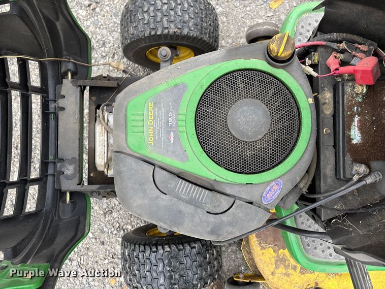 image for item EE4270 2009 John Deere LA105 lawn mower