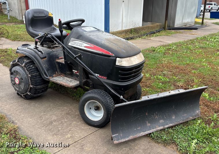 image for item EE4271 Craftsman  DGT 6000 lawn mower