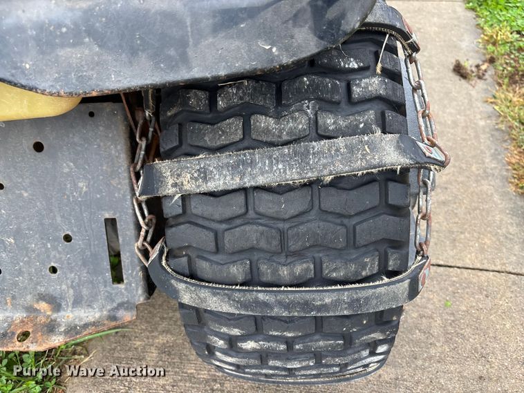 image for item EE4271 Craftsman  DGT 6000 lawn mower