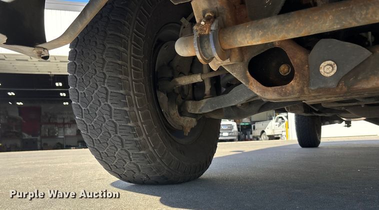 image for item EE4283 2004 Chevrolet Express 3500 van