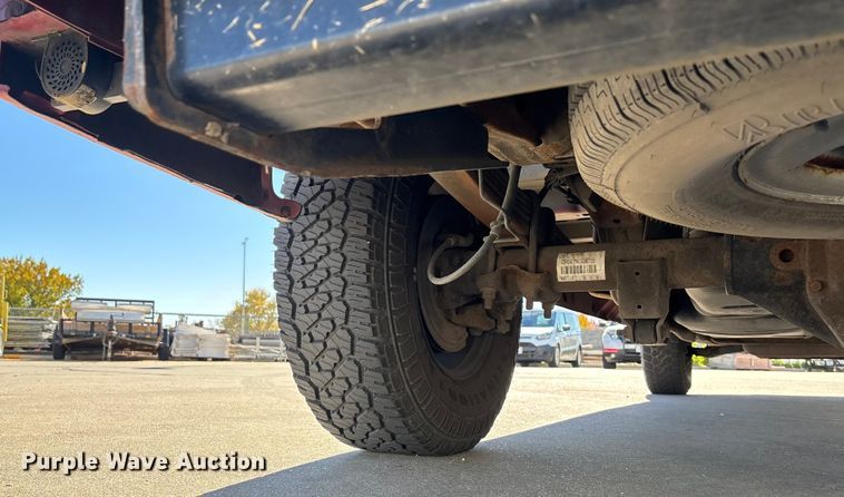 image for item EE4283 2004 Chevrolet Express 3500 van