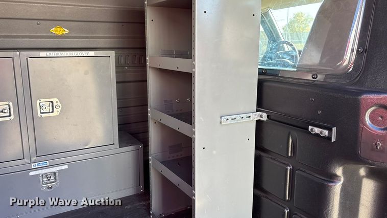 image for item EE4283 2004 Chevrolet Express 3500 van