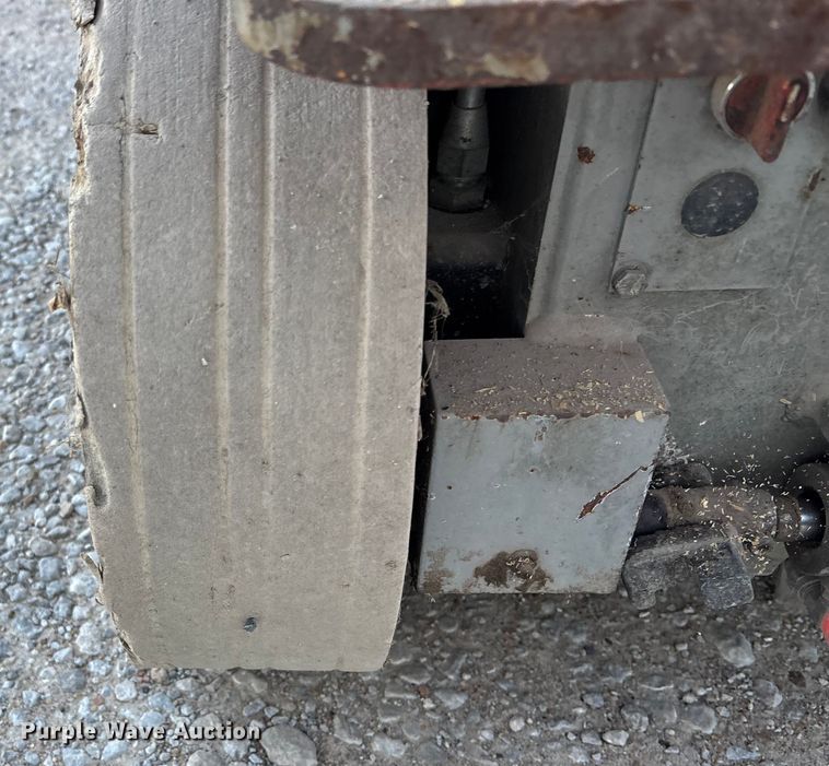 image for item EE4286 Sky Jack SJIII 3226 scissor lift