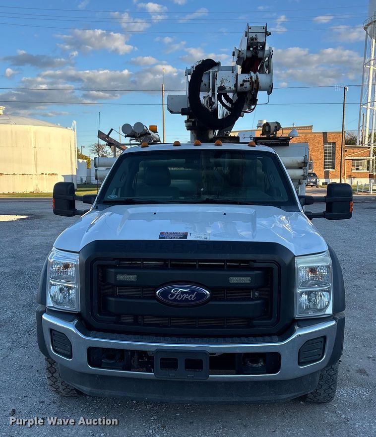image for item EE4289 2012 Ford F550 bucket truck