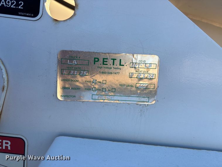 image for item EE4289 2012 Ford F550 bucket truck