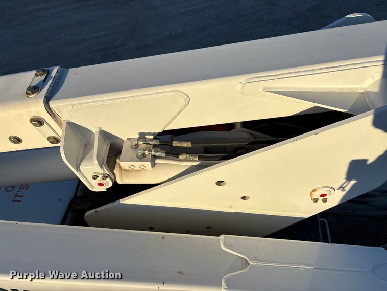 image for item EE4289 2012 Ford F550 bucket truck