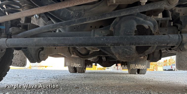 image for item EE4289 2012 Ford F550 bucket truck