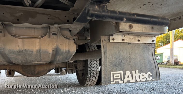 image for item EE4289 2012 Ford F550 bucket truck