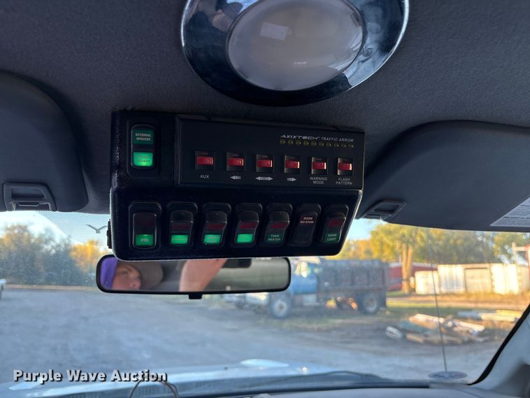 image for item EE4289 2012 Ford F550 bucket truck