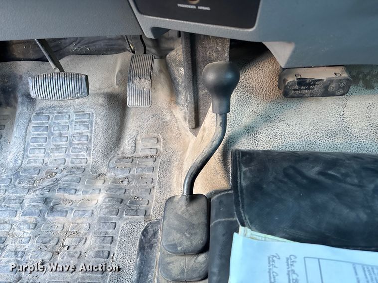 image for item EE4289 2012 Ford F550 bucket truck