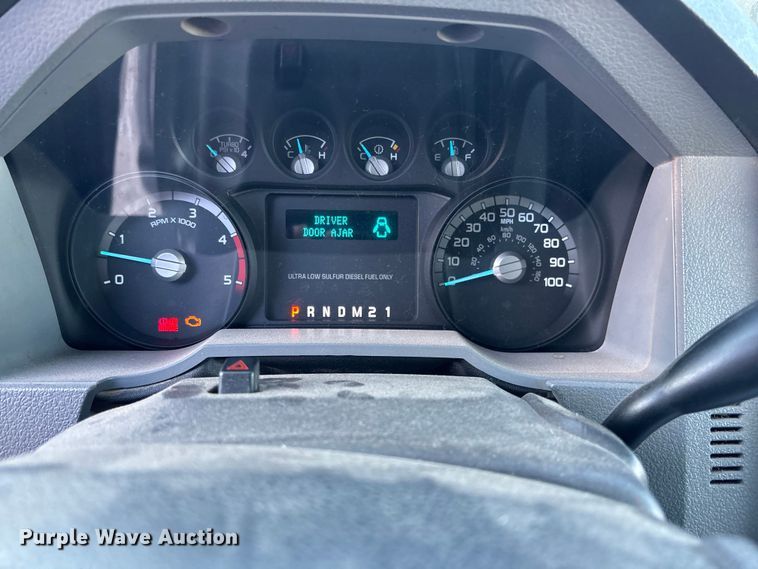 image for item EE4289 2012 Ford F550 bucket truck