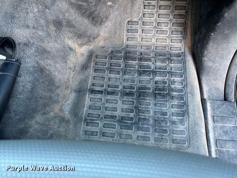 image for item EE4289 2012 Ford F550 bucket truck