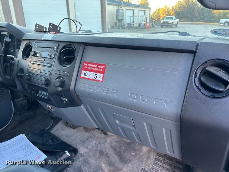 image for item EE4289 2012 Ford F550 bucket truck