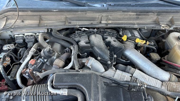 image for item EE4289 2012 Ford F550 bucket truck