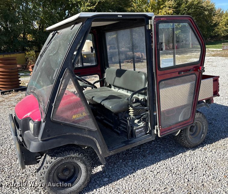 image for item EE4320 2007 Kawasaki Mule 3000 utility vehicle