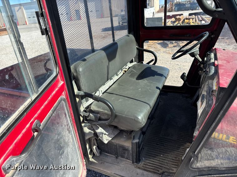 image for item EE4320 2007 Kawasaki Mule 3000 utility vehicle