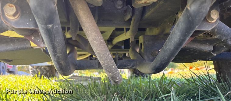 image for item EE4321 Kawasaki Mule 3000 utility vehicle