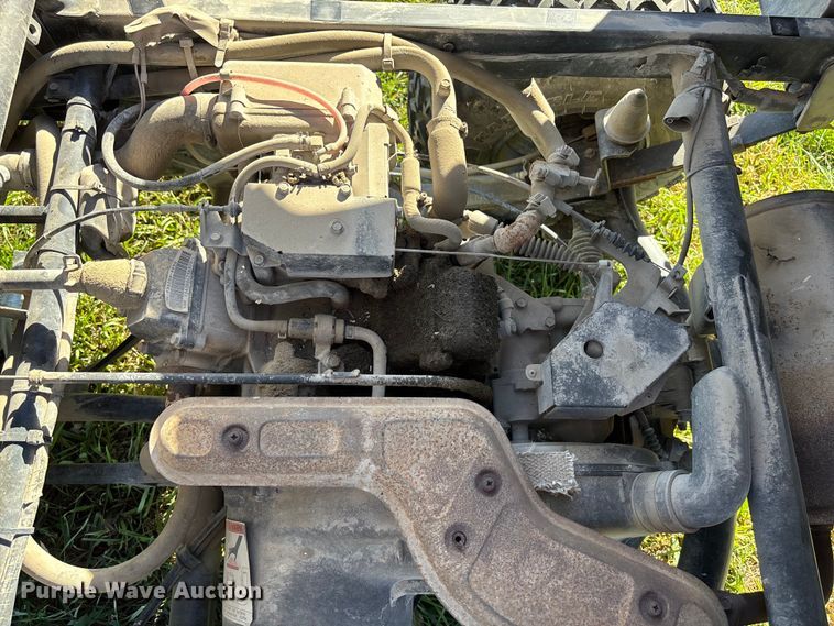 image for item EE4321 Kawasaki Mule 3000 utility vehicle