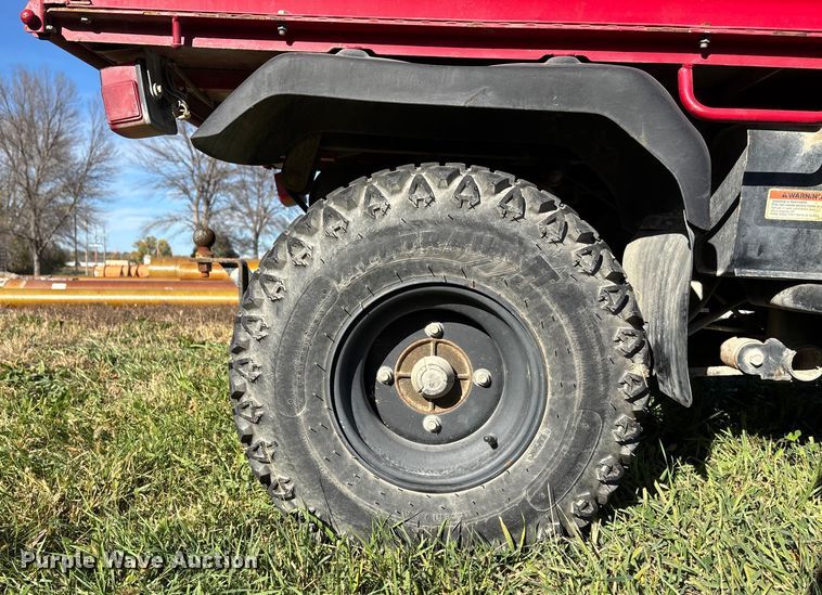 image for item EE4321 Kawasaki Mule 3000 utility vehicle