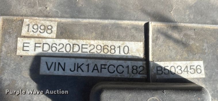 image for item EE4321 Kawasaki Mule 3000 utility vehicle