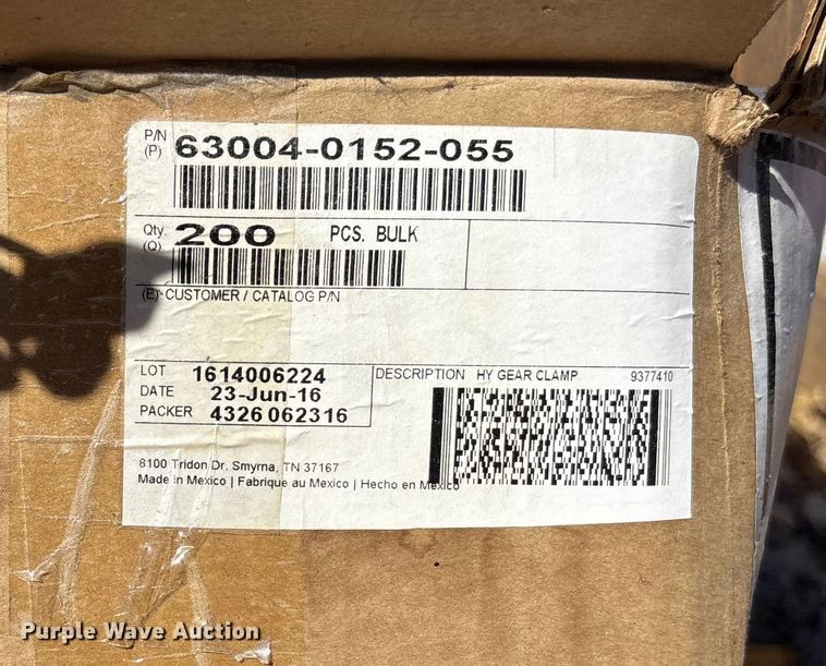 image for item EE4358 Approximately 500 hose clamps