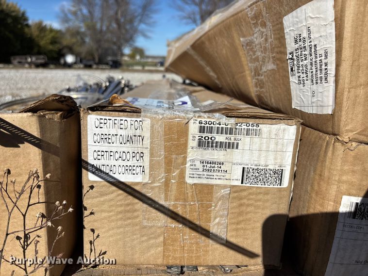 image for item EE4358 Approximately 500 hose clamps