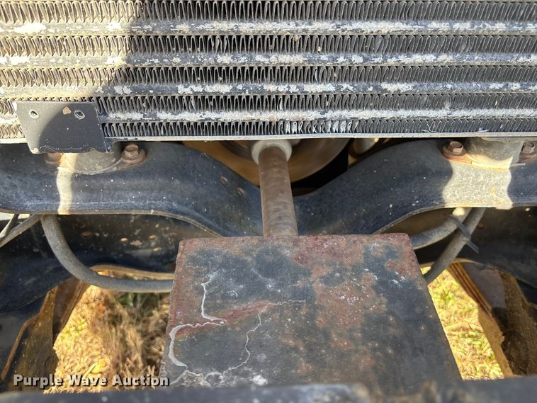 image for item EE4360 1995 Ford LT8000 dump truck