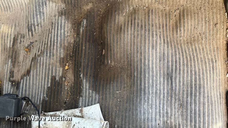 image for item EE4360 1995 Ford LT8000 dump truck