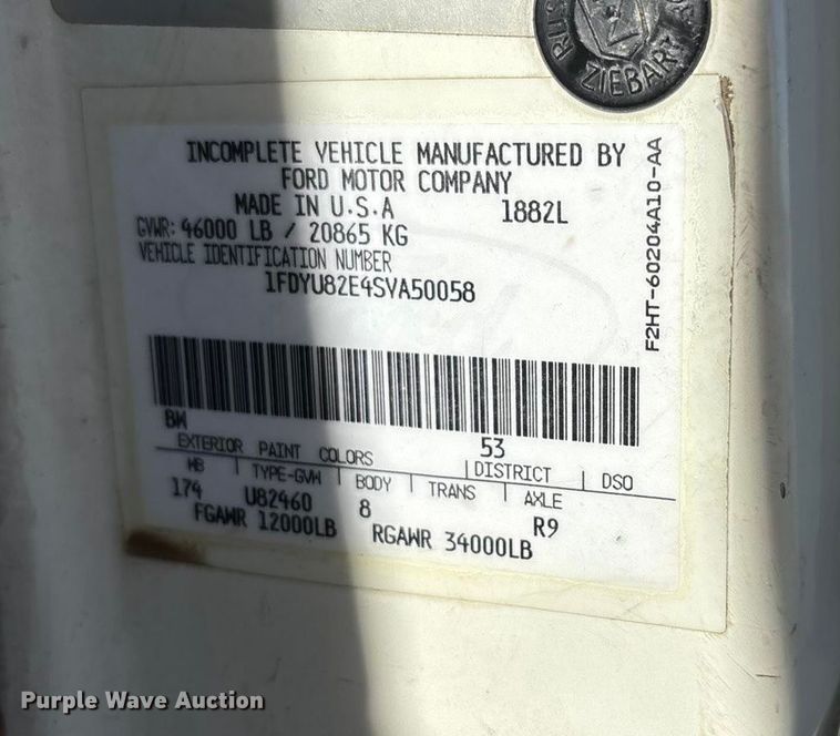 image for item EE4360 1995 Ford LT8000 dump truck