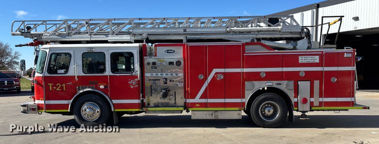 image for item EE4363 1996 E-One pumper fire truck