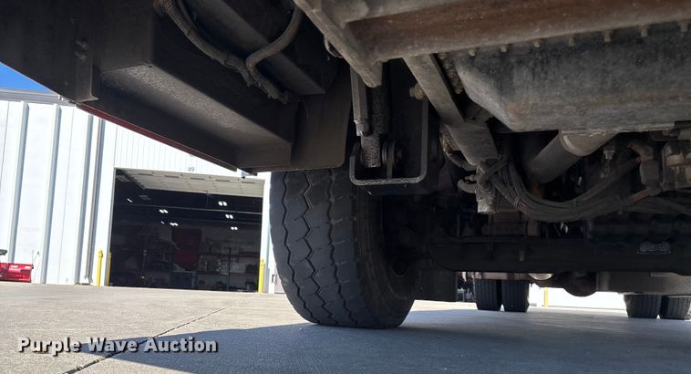 image for item EE4363 1996 E-One pumper fire truck