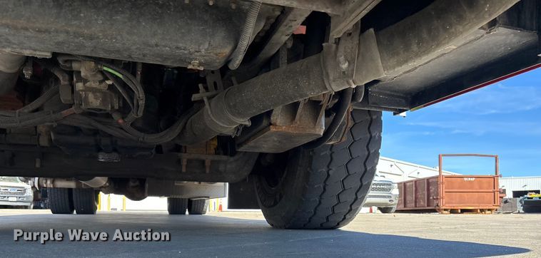 image for item EE4363 1996 E-One pumper fire truck