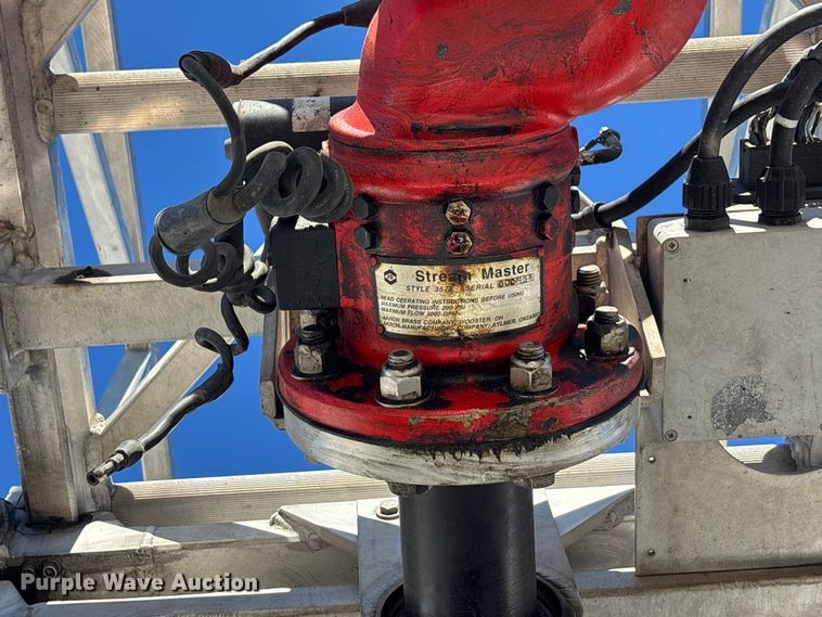 image for item EE4363 1996 E-One pumper fire truck