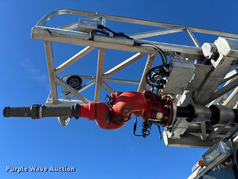 image for item EE4363 1996 E-One pumper fire truck