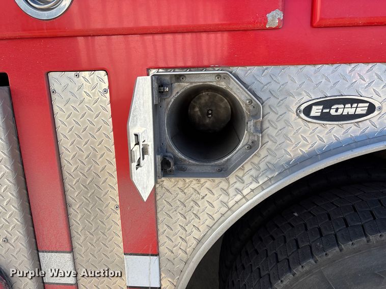 image for item EE4363 1996 E-One pumper fire truck