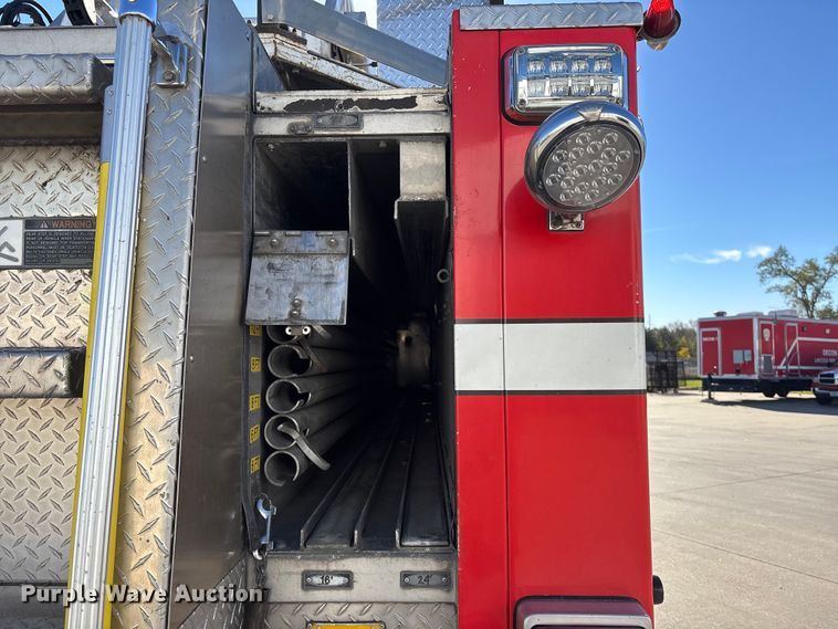 image for item EE4363 1996 E-One pumper fire truck