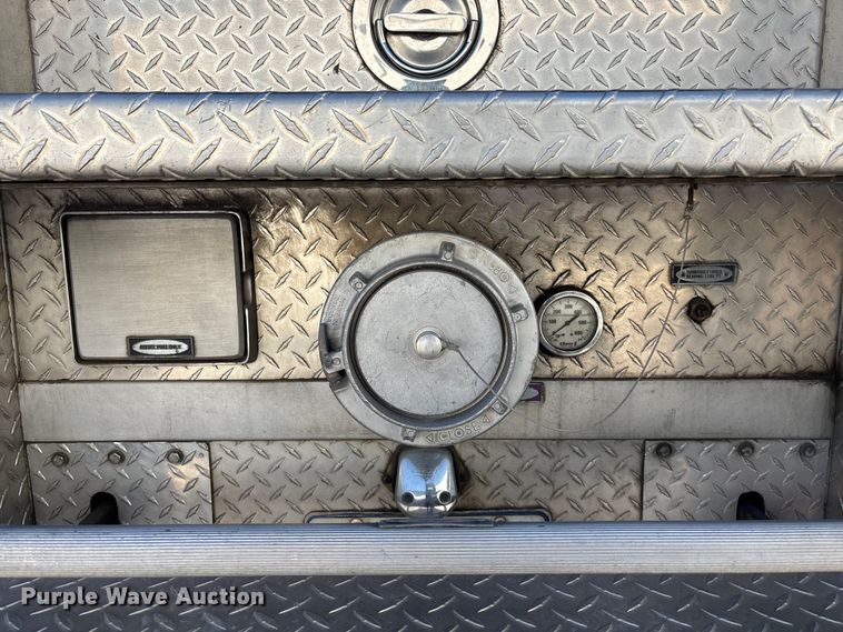 image for item EE4363 1996 E-One pumper fire truck