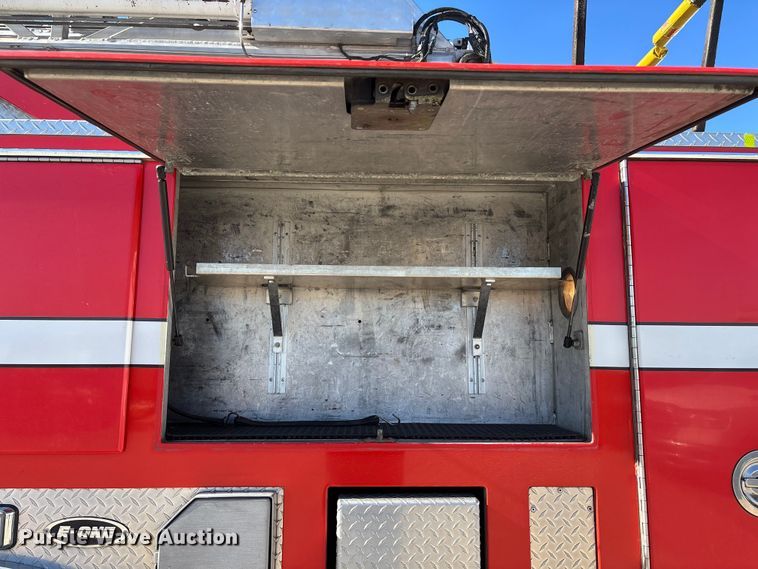 image for item EE4363 1996 E-One pumper fire truck