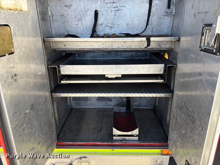 image for item EE4363 1996 E-One pumper fire truck