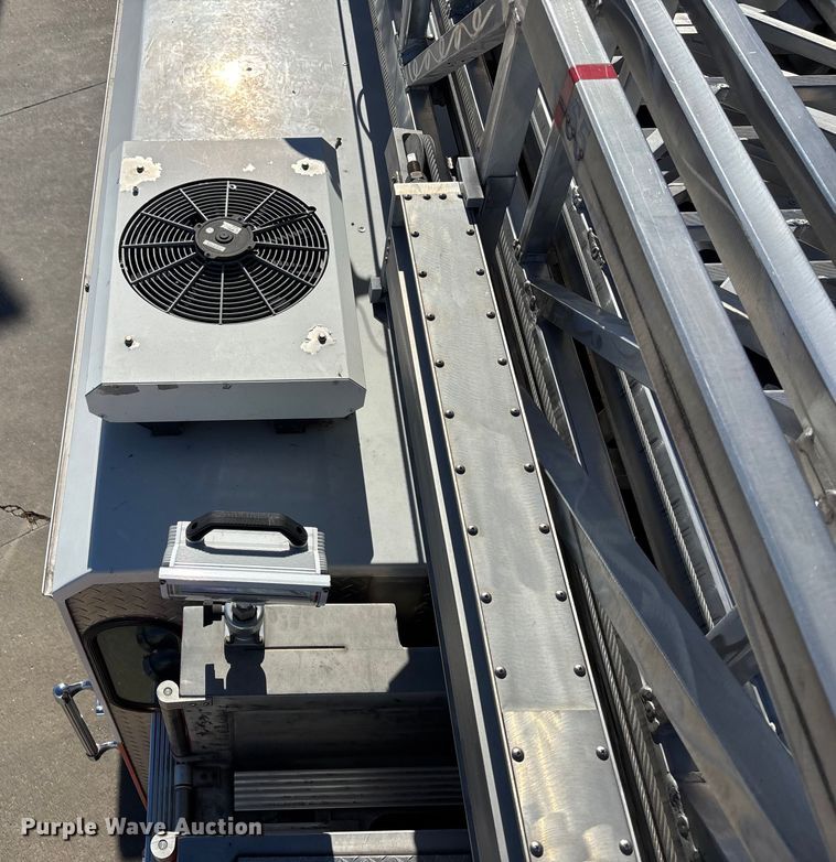 image for item EE4363 1996 E-One pumper fire truck