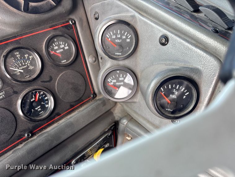 image for item EE4363 1996 E-One pumper fire truck