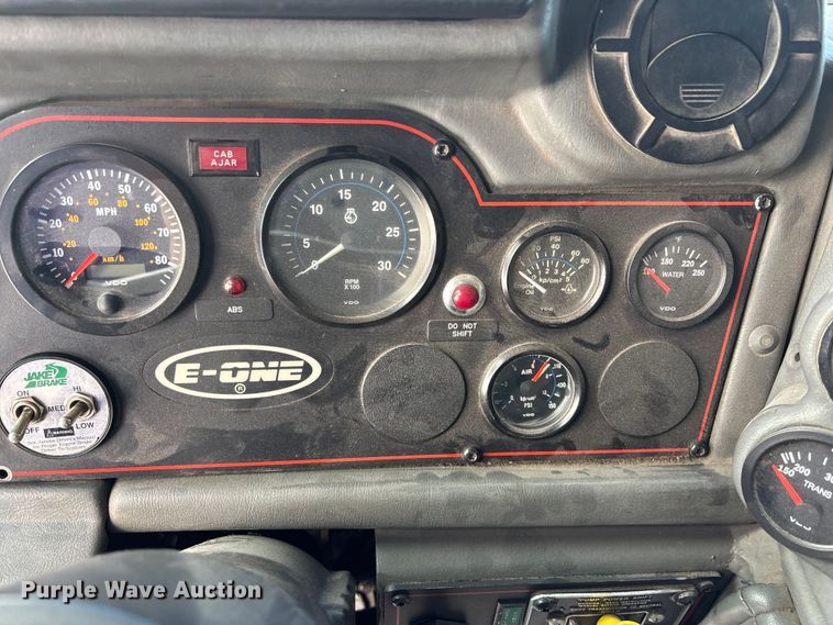 image for item EE4363 1996 E-One pumper fire truck