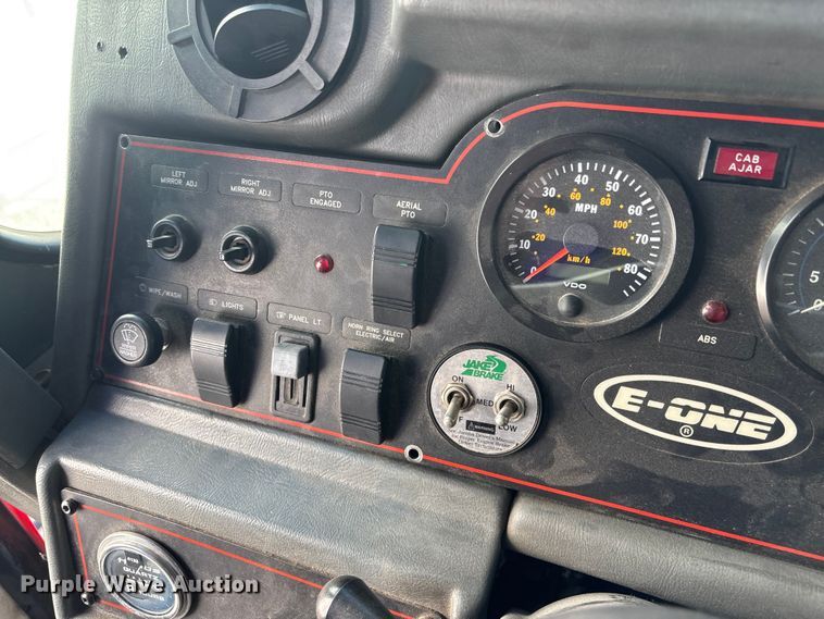 image for item EE4363 1996 E-One pumper fire truck