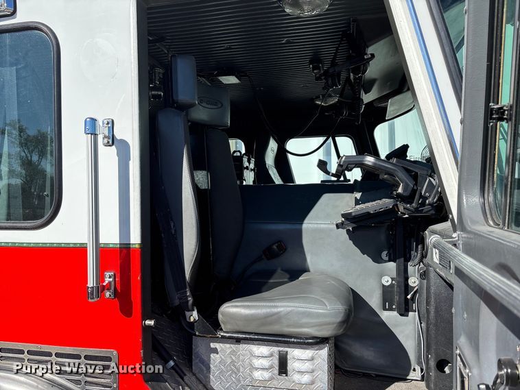 image for item EE4363 1996 E-One pumper fire truck