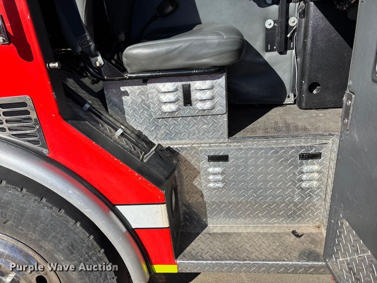 image for item EE4363 1996 E-One pumper fire truck